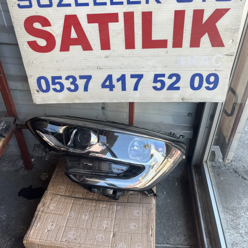 Megan 4 sol far tek mercekli siyah